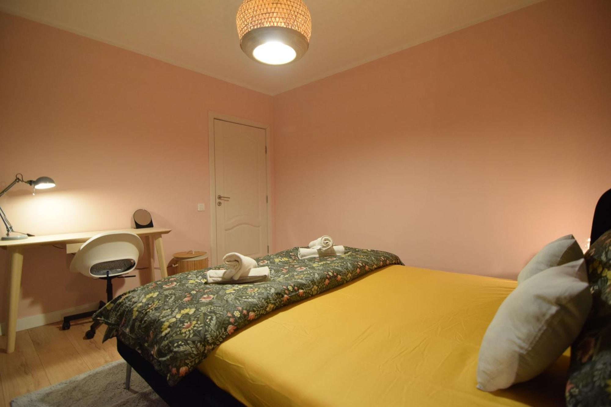 Stylish Apartment With Video Projector Bukarest Exteriör bild