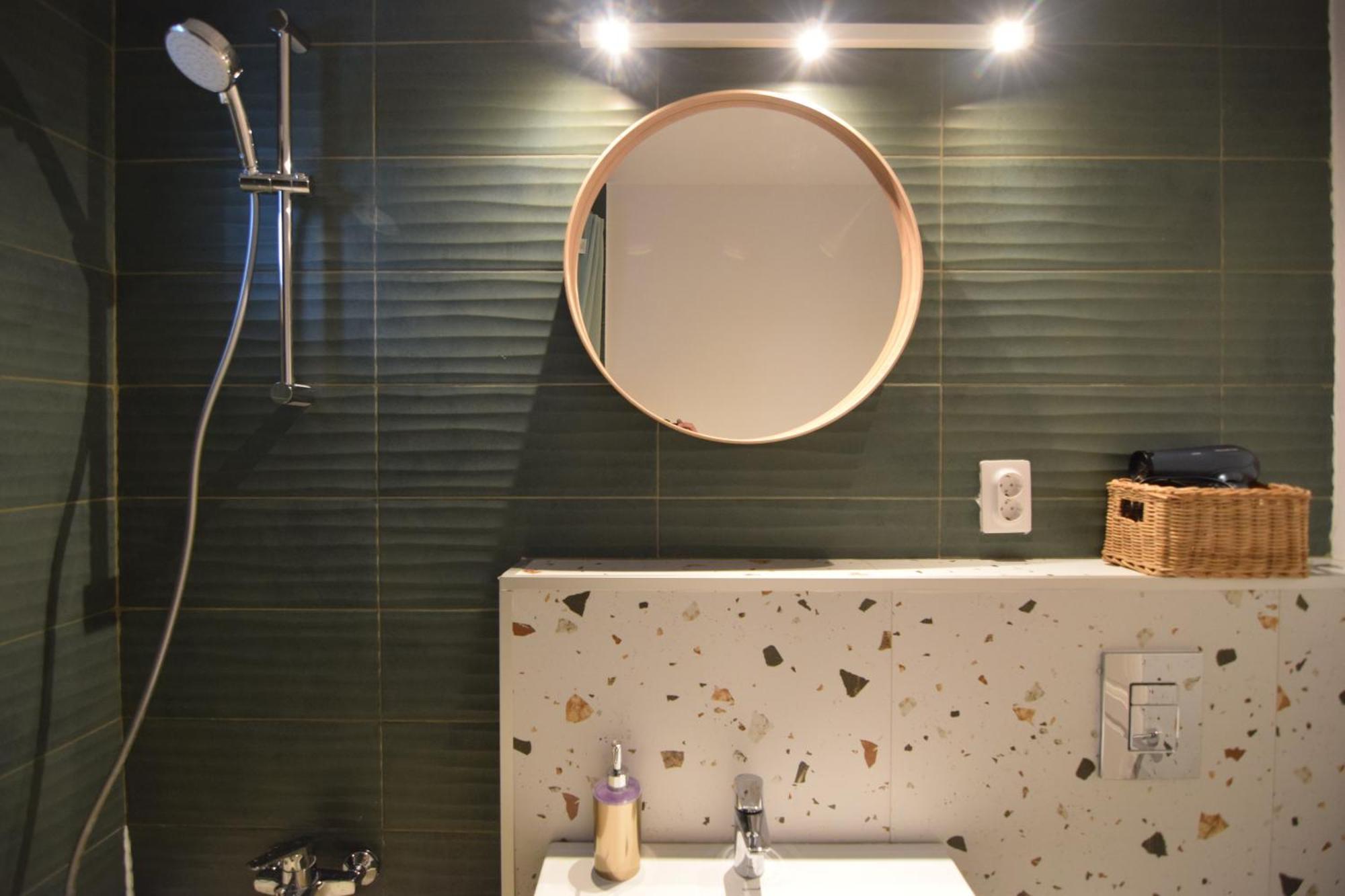 Stylish Apartment With Video Projector Bukarest Exteriör bild