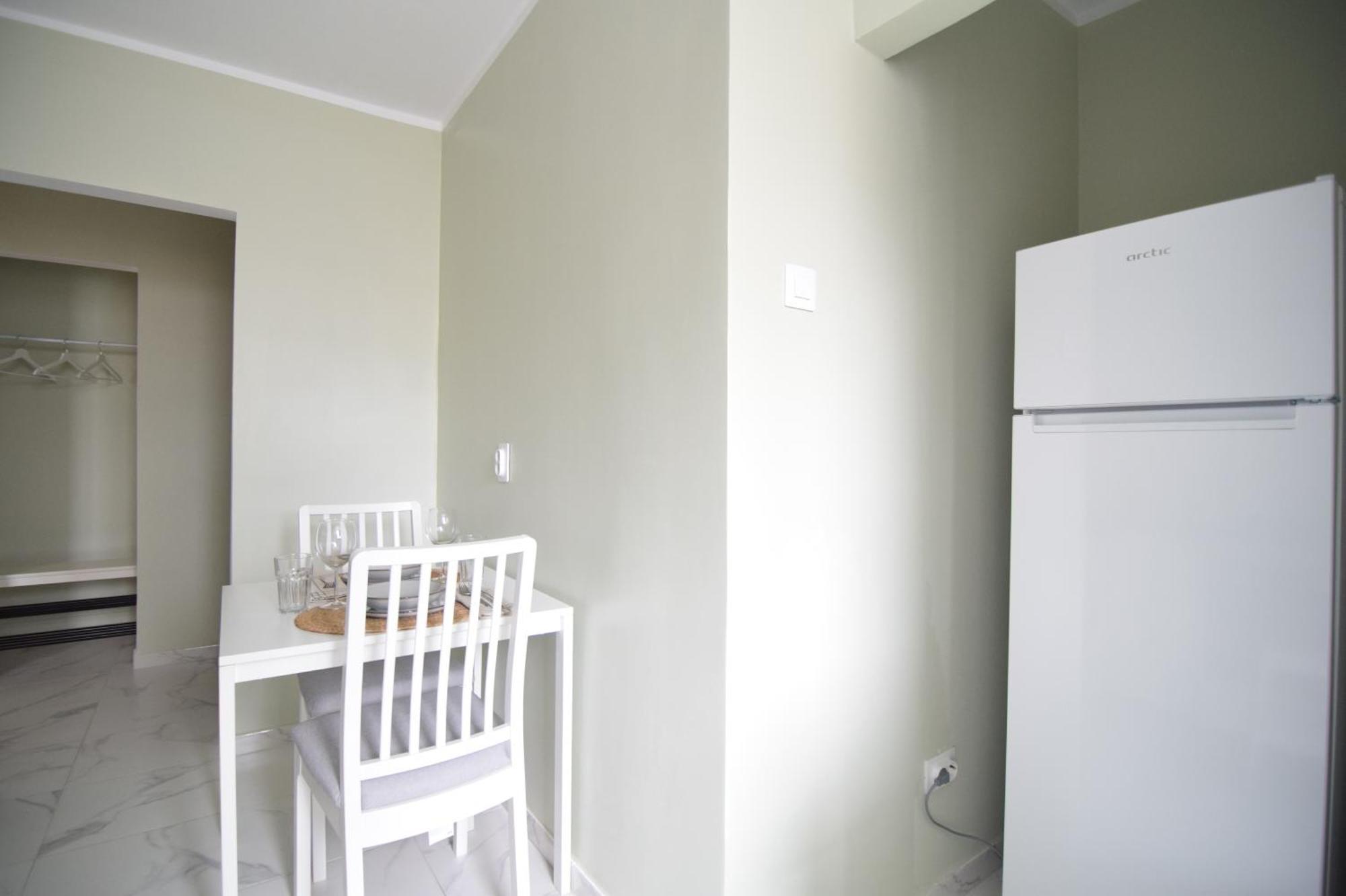 Stylish Apartment With Video Projector Bukarest Exteriör bild
